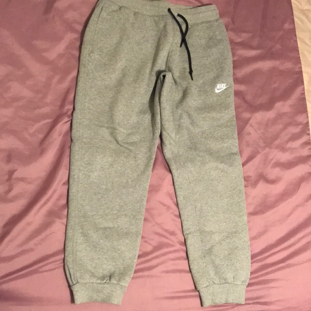 Gray Nike sweatpants